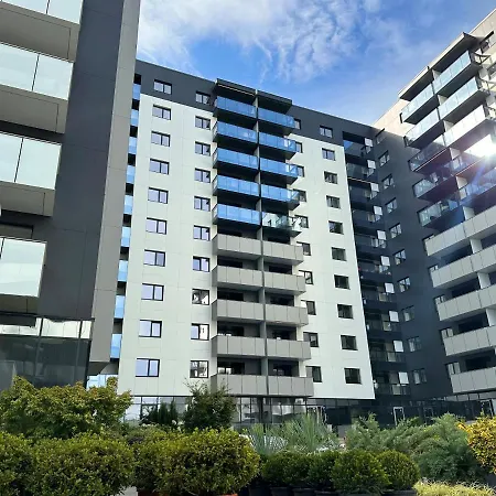 North By Urbanesq Cortina D *