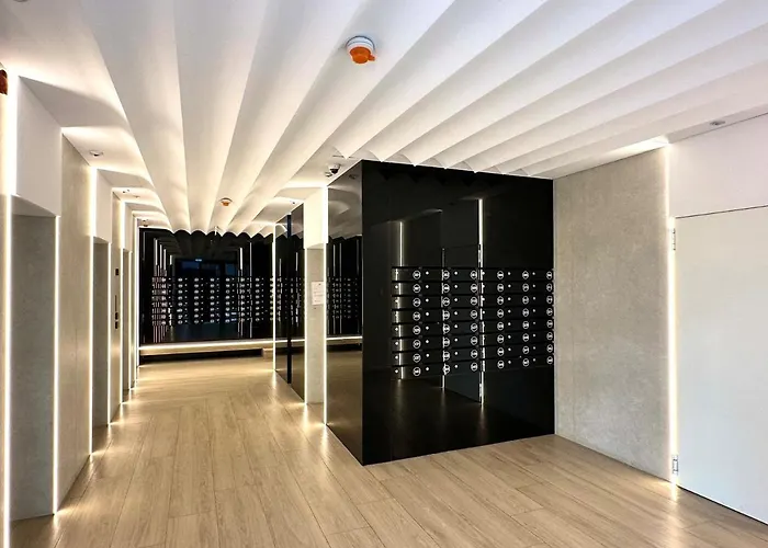 Апартаменти North By Urbanesq Cortina D