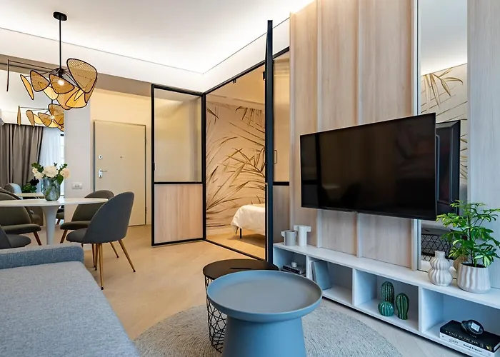 North By Urbanesq Cortina D Bucarest